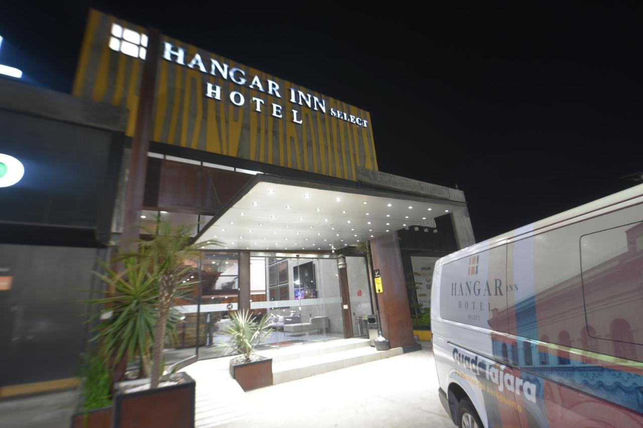 Hangar Select Aeropuerto Guadalajara Las Pintas Exteriör bild
